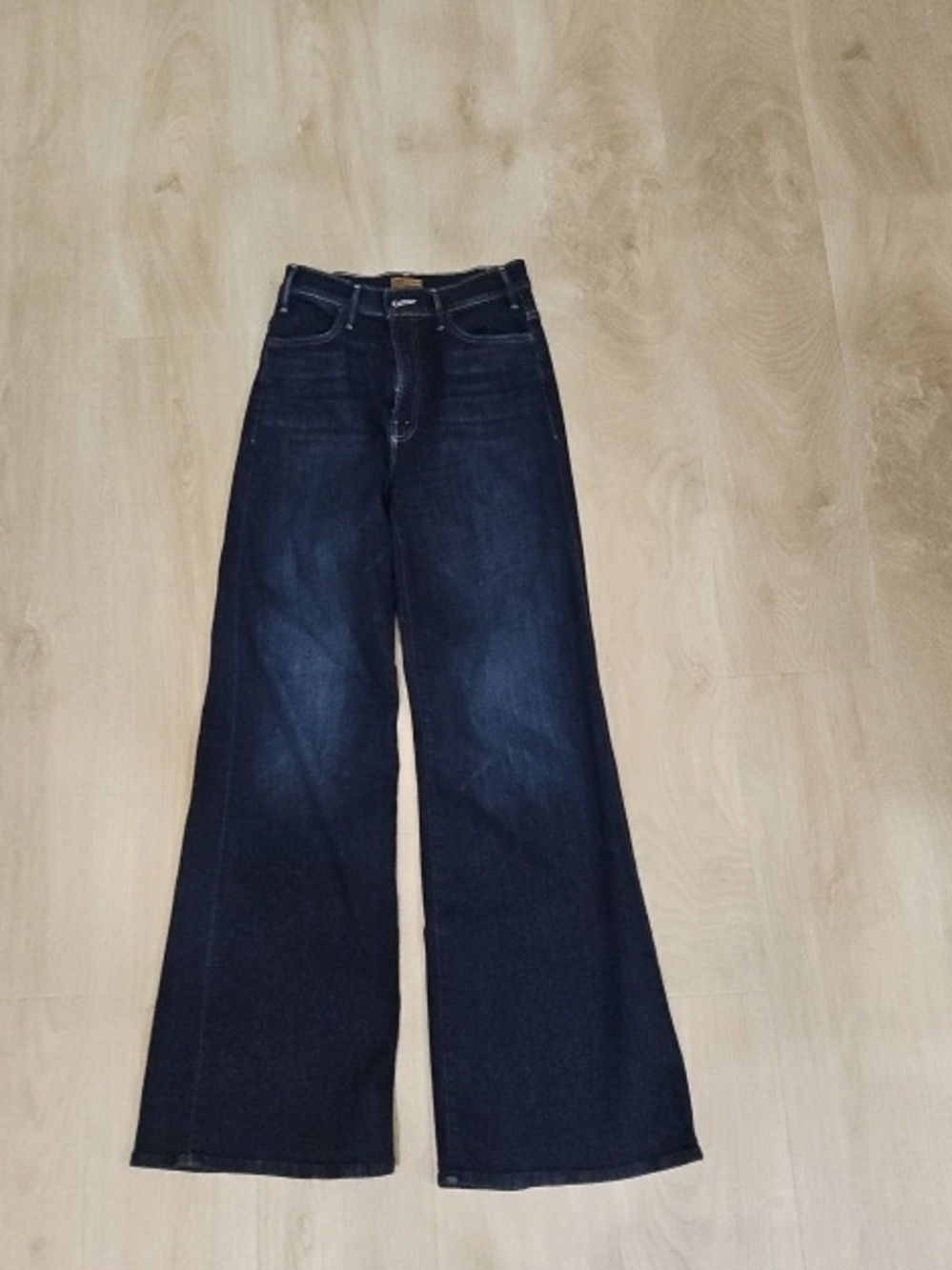 MOTHER Wide-Leg High-Rise Jeans in Dark Indigo - Picture 1 of 2